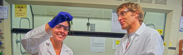 Carine Marshall & Frank Harmon extracting RNA